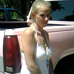 Rachel Meeks Photo 40