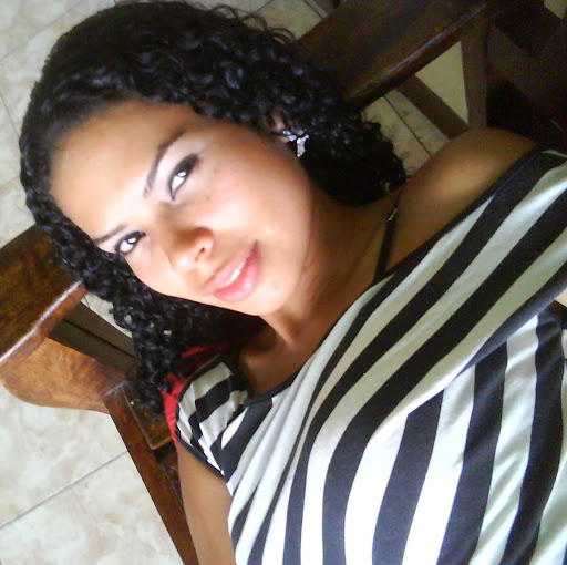 Alexandra Acosta Photo 17