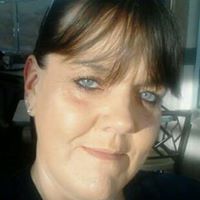 Michelle Gillespie Photo 22