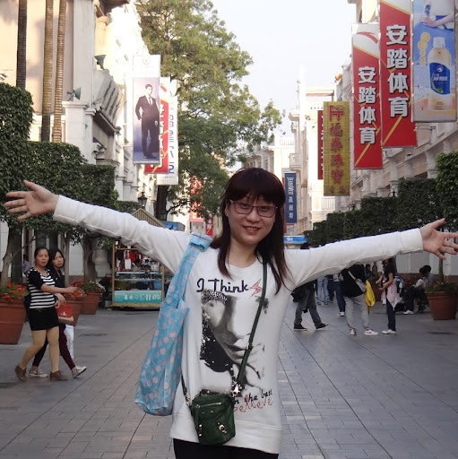 Grace Lui Photo 14