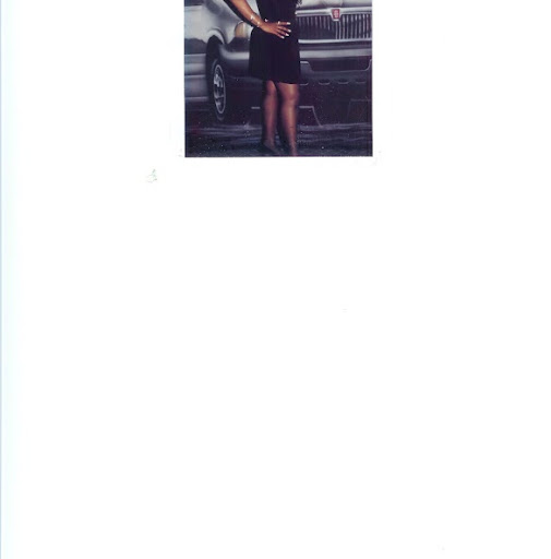 Angela Mayes Photo 19