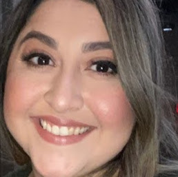 Samantha Hernandez Photo 15