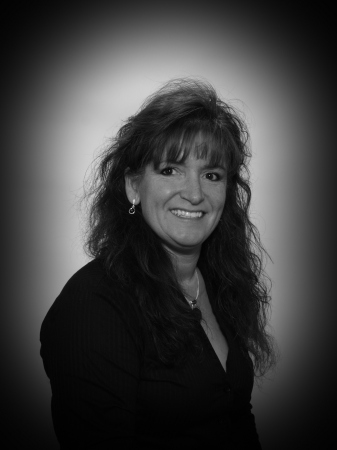 Julie Lucero Photo 15