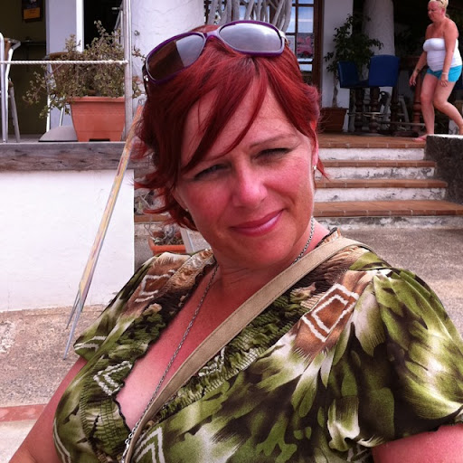 Sandra Skinner Photo 39