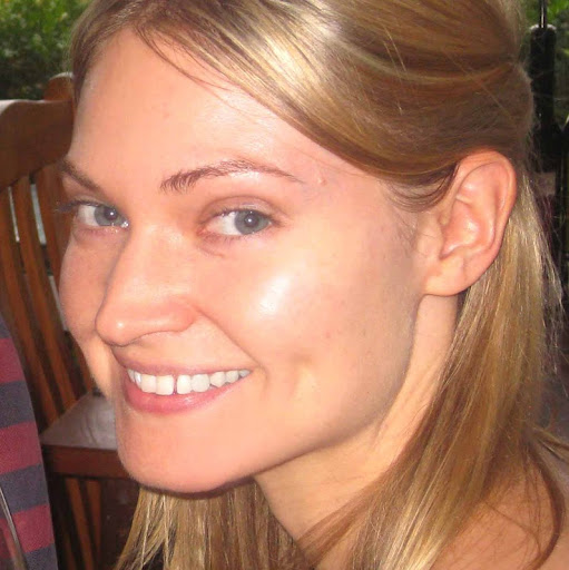Edwina Hunter Photo 12