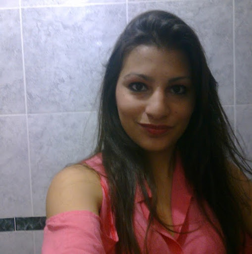 Marisel Vazquez Photo 3