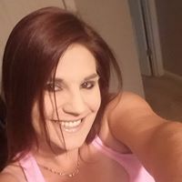 April Humphries Photo 14