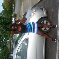 Erika Singleton Photo 4