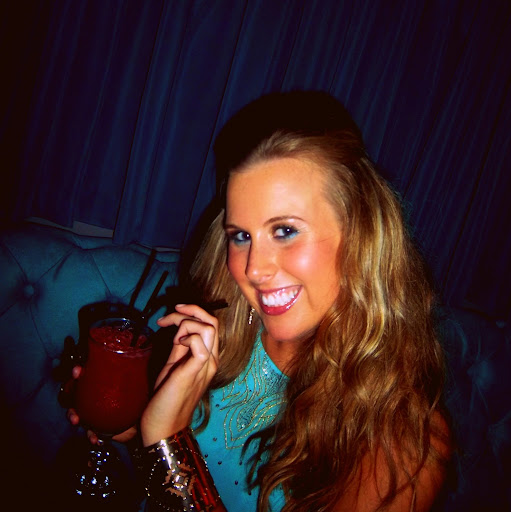 Laura Patton Photo 34