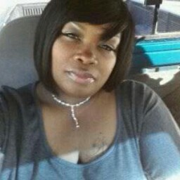 Yolanda Lewis Photo 8