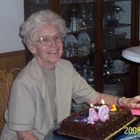 Helen Pickens Photo 8