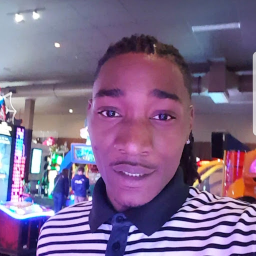Derrick Jenkins Photo 22