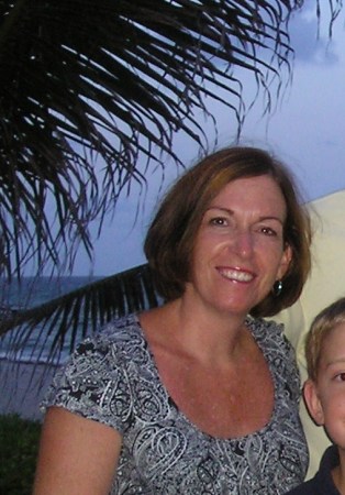Carol Myers Photo 42