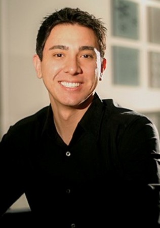 Michael Rodriguez Photo 29