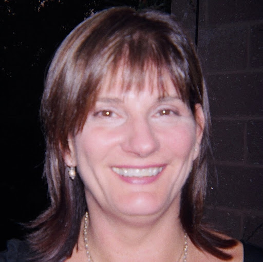 Debbie Davis Photo 6