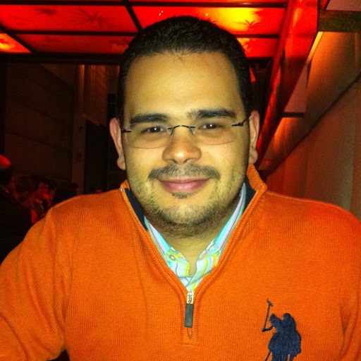 Jose Tavarez Photo 6