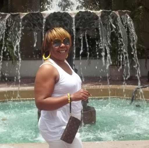 Erica Patterson Photo 30