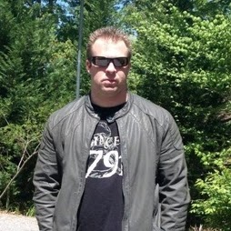 Daniel Colby Photo 38