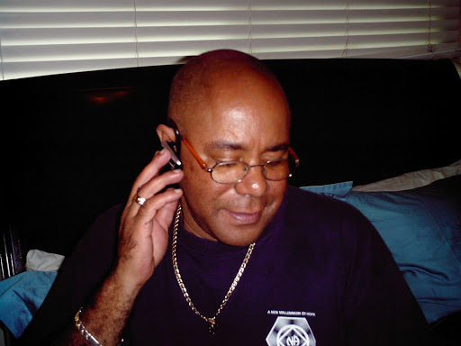 Ronald Stratton Photo 8