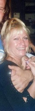 Debbie Vaughan Photo 37