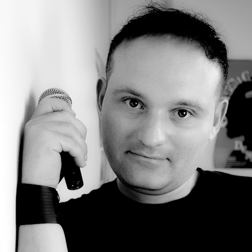 Jo Conti Photo 8
