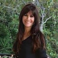 Stephanie Levin Photo 7
