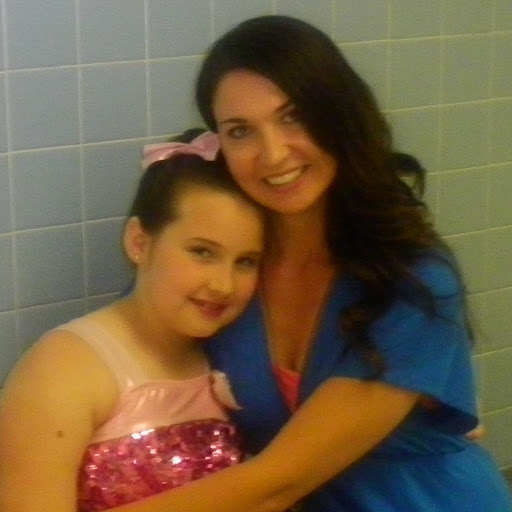Michelle Hamlett Photo 21