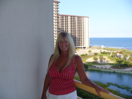 Sandra Guthrie Photo 9