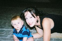 Sarah Gilbertson Photo 8