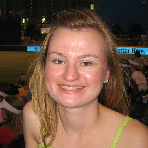 Rebecca Anderson Photo 18