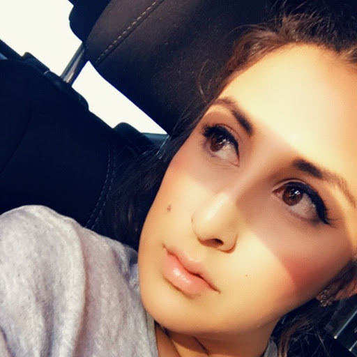 Janet Miranda Photo 34