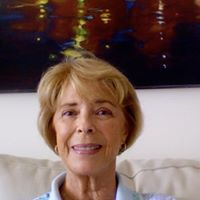 Julie Ross Photo 20