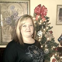 Pamela Lowe Photo 14
