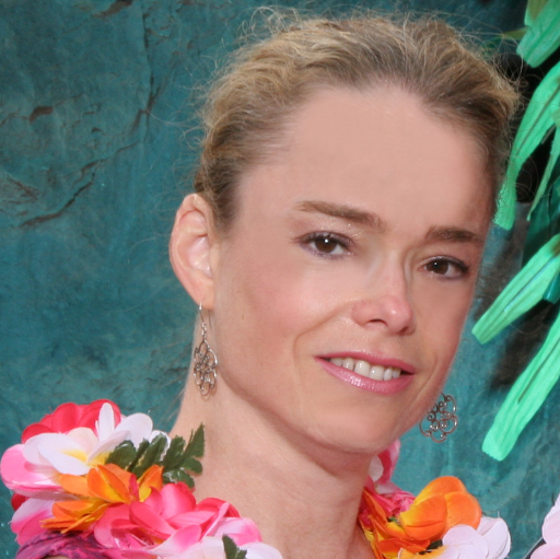 Clarissa Ross Photo 24