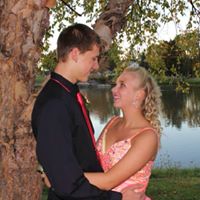 Danielle Hartshorn Photo 2