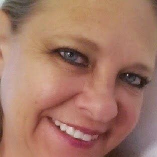 Debbie Bradford Photo 33