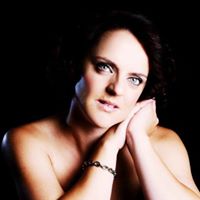 Alison Rowe Photo 18