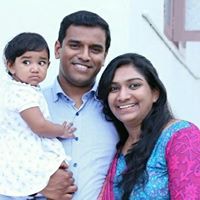 Sarah Mathew Photo 35