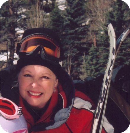 Phyllis Lee Photo 28