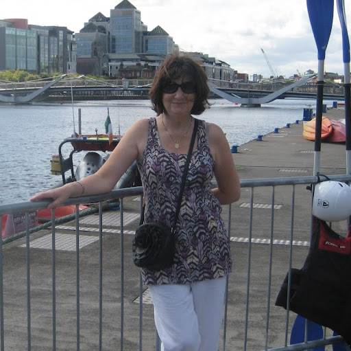 Catherine Grimes Photo 21