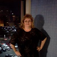 Darla Taylor Photo 9