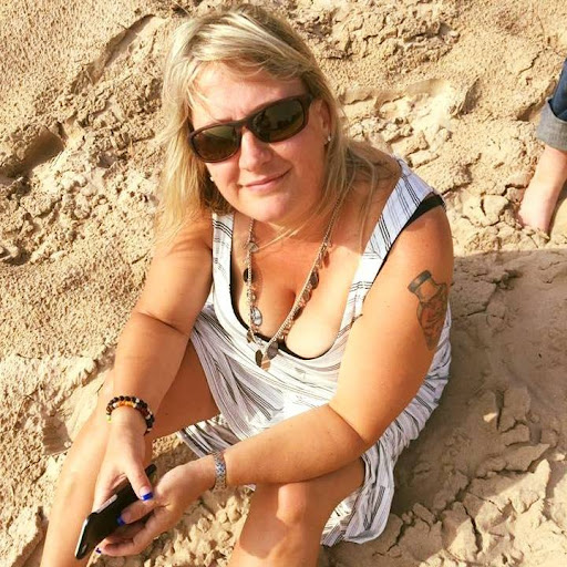 Pamela Sharpe Photo 32