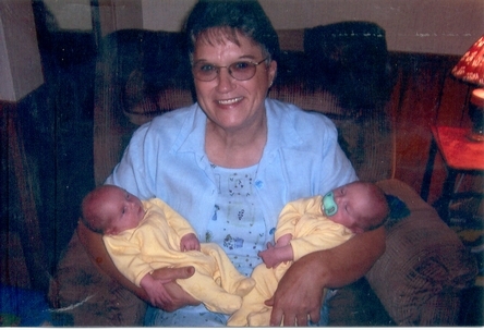Brenda Taylor Photo 37