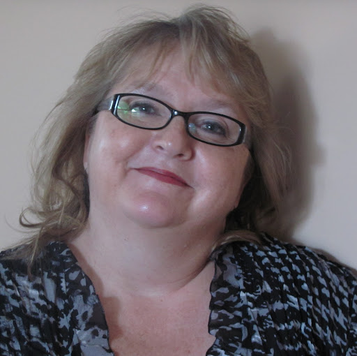 Cynthia Simmons Photo 25