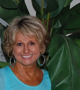 Sandra Stone Photo 1