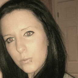 Suzanne Judge Photo 21