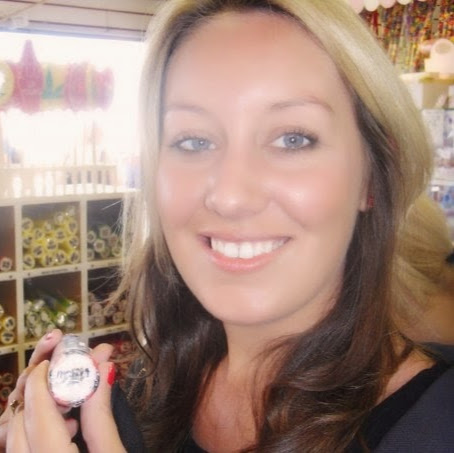 Helen Anderson Photo 12
