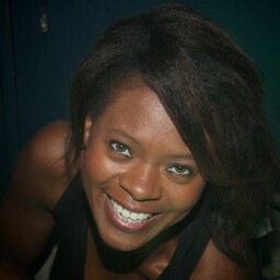 Ebony Matthews Photo 24