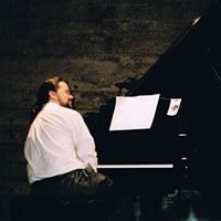 Mark Stahl Photo 40