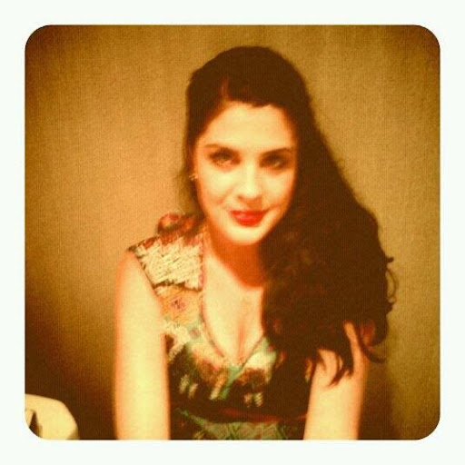 Monica Benitez Photo 45